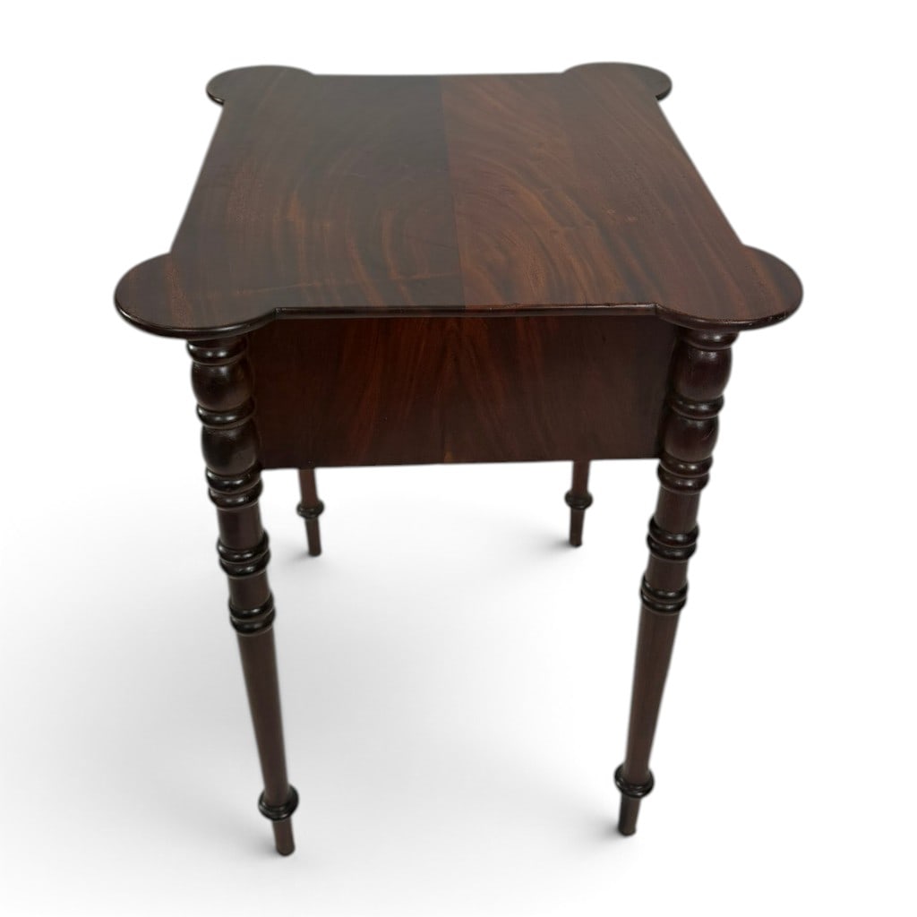 Sheraton Mahogany Cookie-Corner Work Table - 6