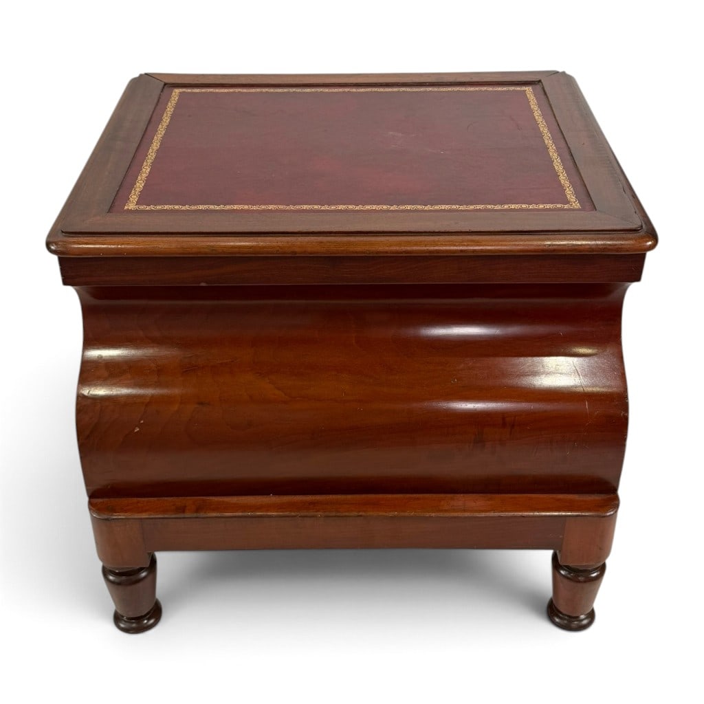 American Classical Mahogany Bedstep Commode - 2