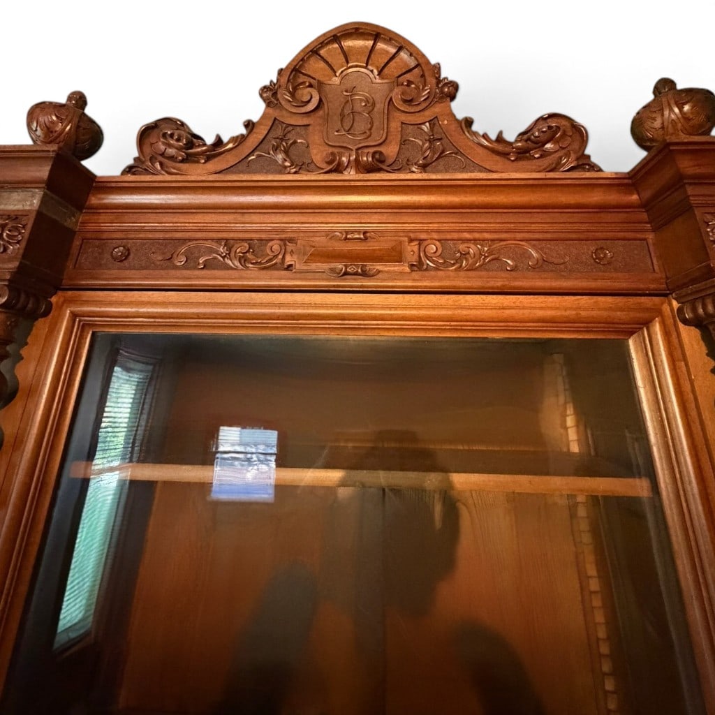French Carved Oak Hunt Bookcase - 5