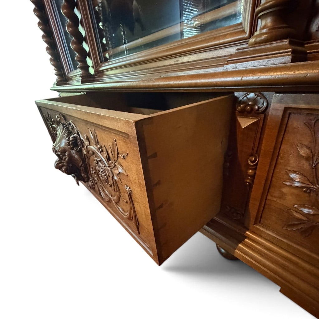 French Carved Oak Hunt Bookcase - 7