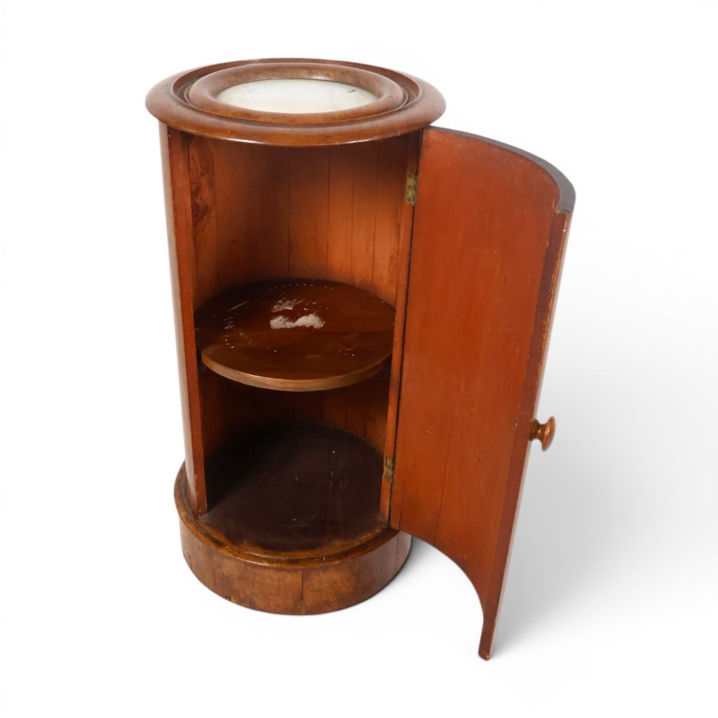 American Classical Mahogany Commode - 6