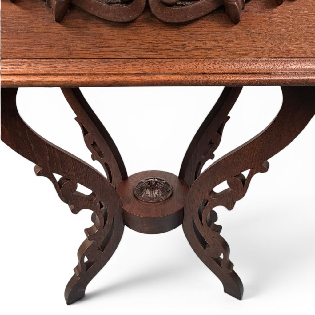 Victorian Walnut Fitted Sewing Table - 6