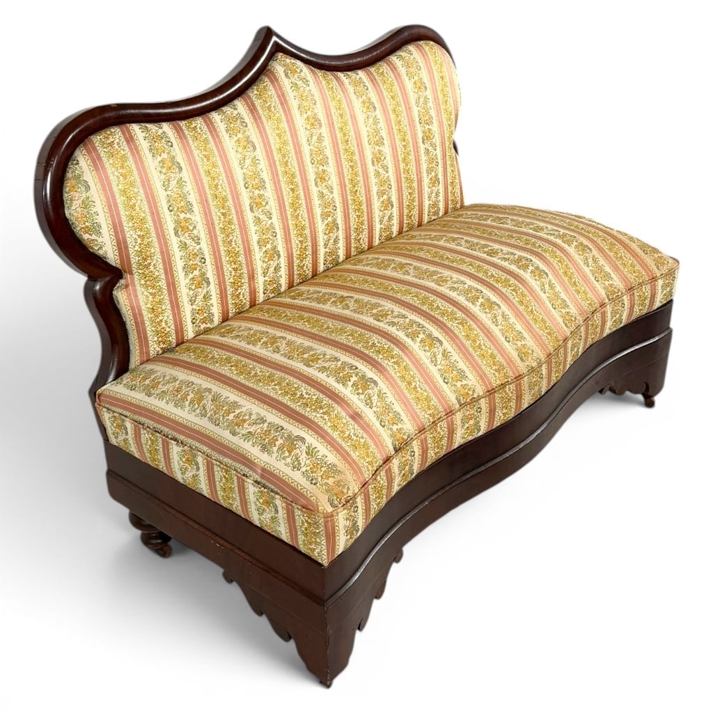 Late Classical Mahogany Settee - 2