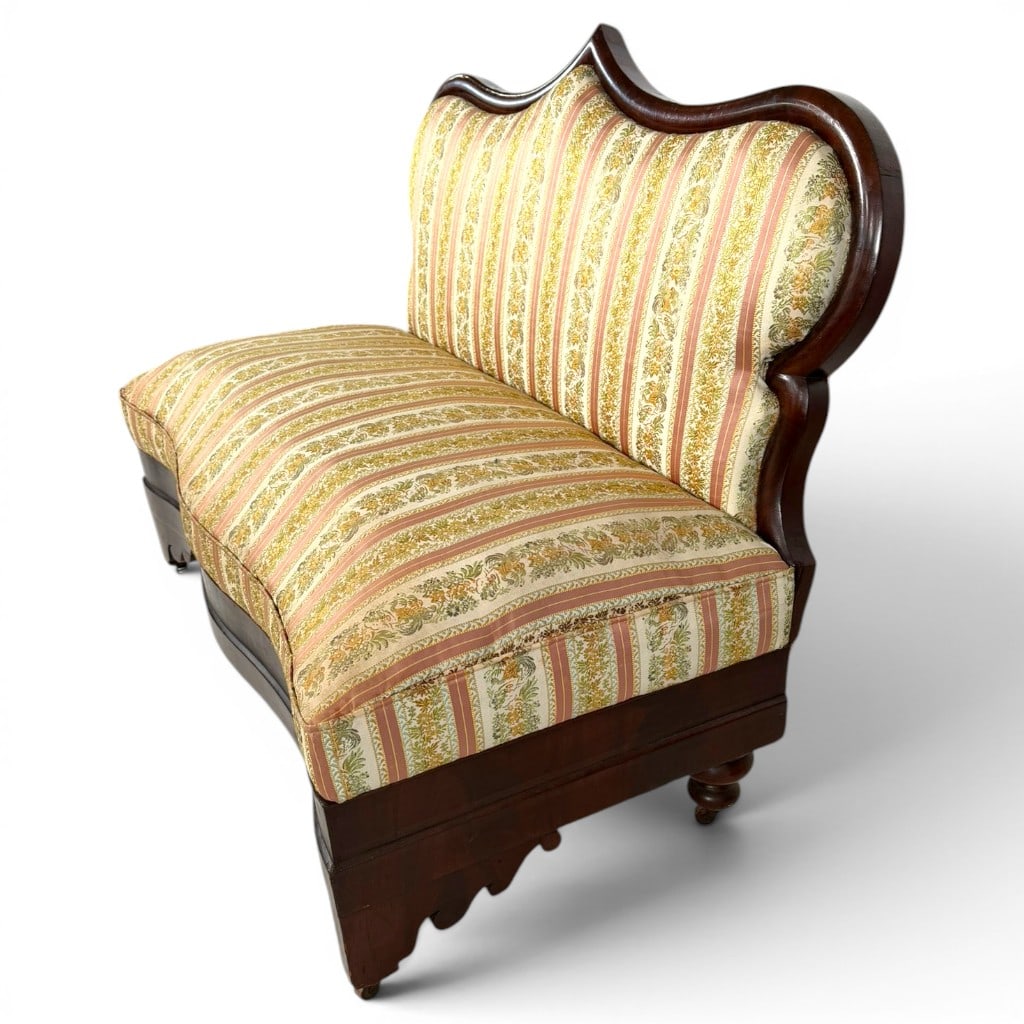 Late Classical Mahogany Settee - 3