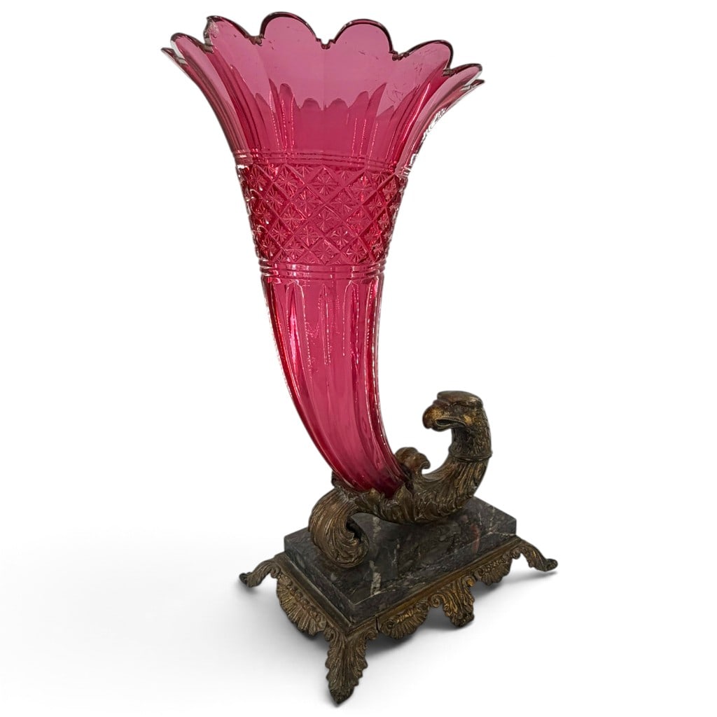 Pink Glass Eagle-Mounted Cornucopia Vase - 3