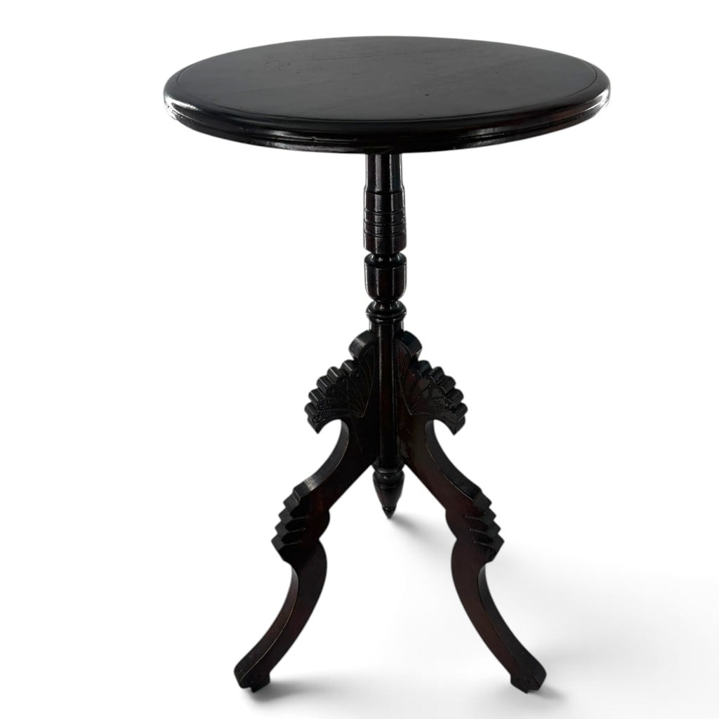 American Mahogany Revival Pedestal Table: Date: Late 19th century, circa 1880 Origin: American Materials: Mahogany and mahogany veneer Form: Pedestal occasional table Description: An American late nineteenth-century mahogany occasional table
