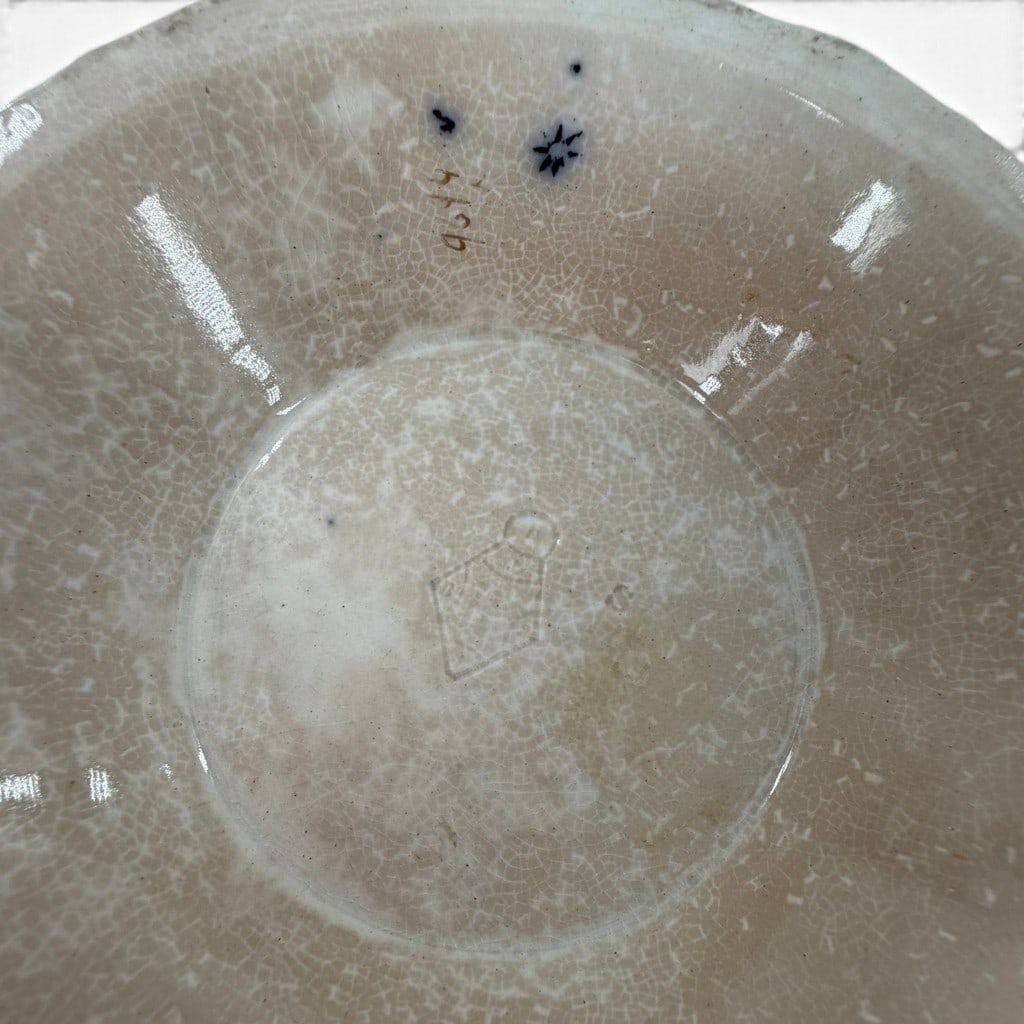 Three Victorian Ceramic Display Pieces - 5