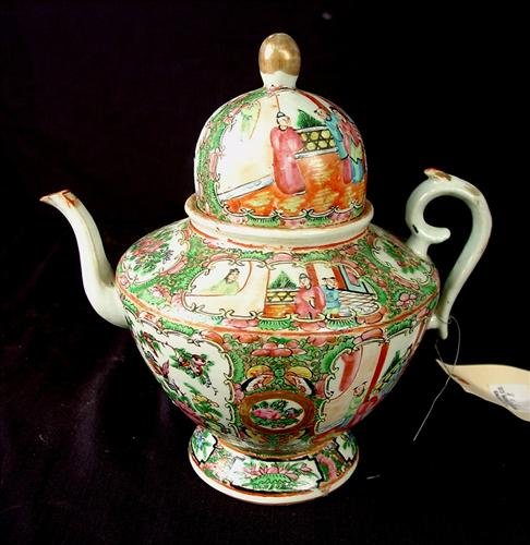 Old rose medallion tea pot with very small chip on: Old rose medallion tea pot with very small chip on spout - 10 in. T, 10 in. W