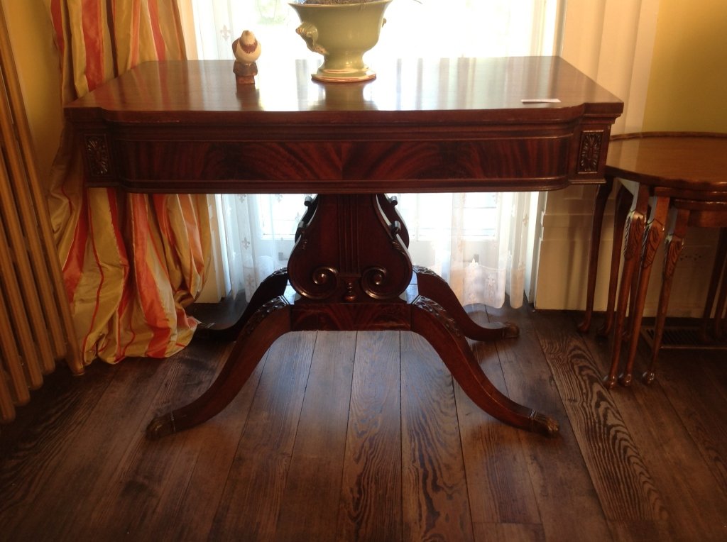 1073 - Game Table: Mahogany Duncan Phyfe game table with lyre base, 29IN T, 39IN W, 21IN D
