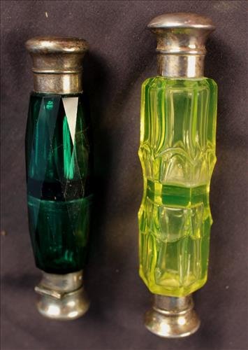 Pair of Victorian perfume bottles (1 of 1)