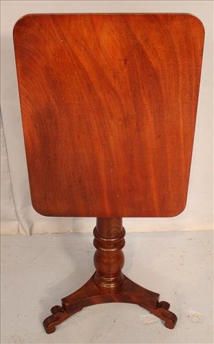 Empire mahogany tilt top table (1 of 2)