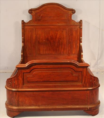 Walnut Victorian 3/4 size high back bed: Walnut Victorian 3/4 size high back bed with carved foot board, 63 in. T, 69 in. L, 48 in. W.