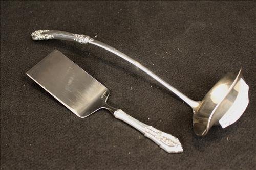2pc Sterling silver ladle and cake server (1 of 2)