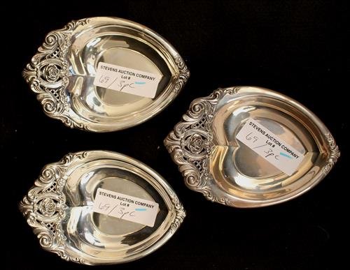 3pc Wallace sterling silver heart nut dishes (1 of 2)