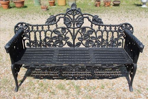 Black extremely heavy cast iron garden bench (1 of 4)