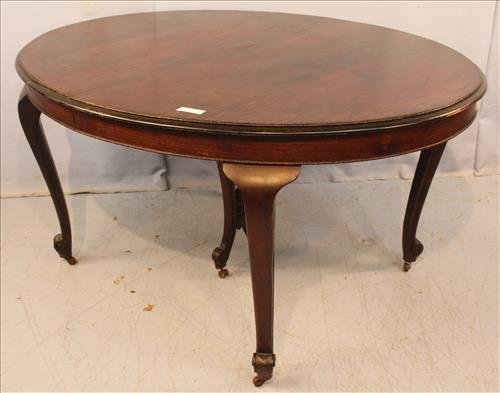 Walnut depression era dining table: Walnut depression era dining table with Queen Anne legs, 30 in. T, 59 in. W, 47 in. L.