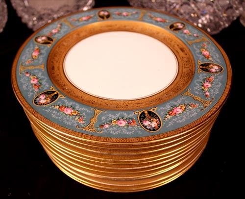 Set of 12 Black Knight dinner plates, 10in dia. (1 of 4)