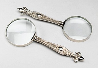 Magnifying Glass (52878): Collectibles, Magnifying Glass Dimensions : 8.00H 3.00W .50D