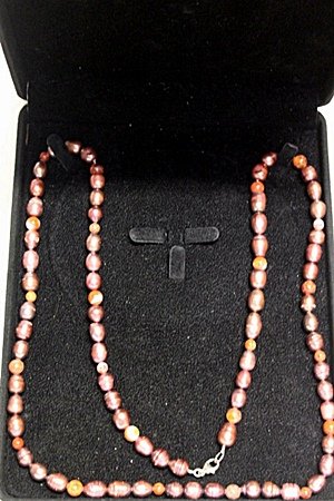 REDDISH BAROQUE PEARL NECKLACE: REDDISH BAROQUE PEARL NECKLACE, 30''