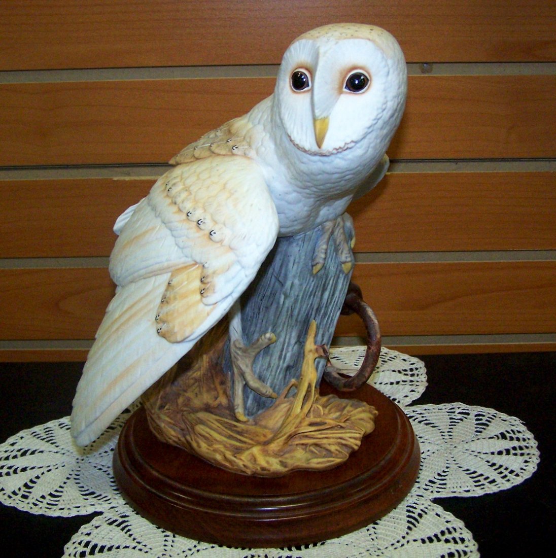 Franklin Mint Porcelain Hand Painted Barn Owl: This is a beautiful Franklin Mint Hand Painted Porcelain Figurine titled The Barn Owl. It is 11" tall including the base and 11" wide. It includes the wooden base.