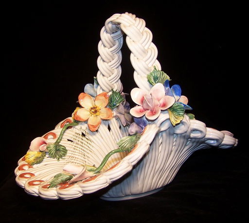 Large Vintage Capodimonte Floral Basket Centerpiece Dec 07 2013 Easy Times Antiques Collectibles Llc In Florida