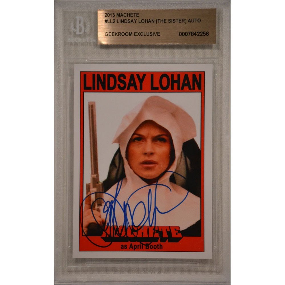 Actress Lindsay Lohan Signed Machete Trading Card: Lindsay Lohan signed limited edition series of 100 Geekroom exclusive Machete trading card. Movie: After n