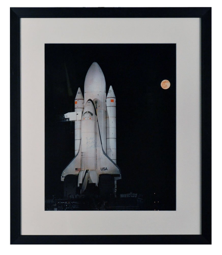 Robert Crippen Signed Space Shuttle Photo(Excellent) (1 of 2)