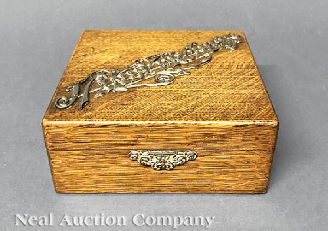 Oak Handkerchief Box: Antique Oak Handkerchief Box, 19th c., hinged lid, h. 3 in., w. 7 1/2 in., d. 7 1/2 in