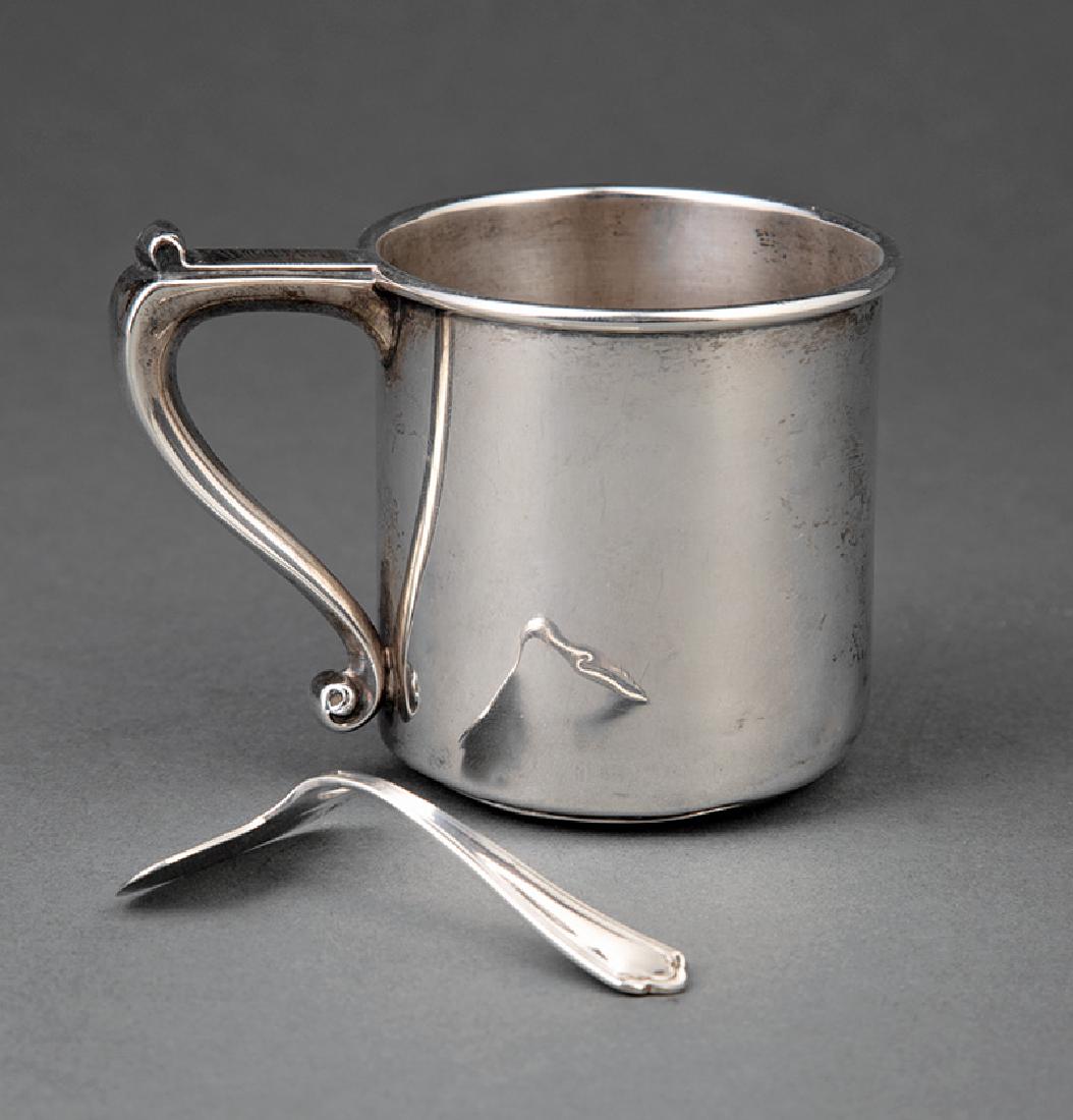 Sterling Silver Child's Cup and Pusher (1 of 2)