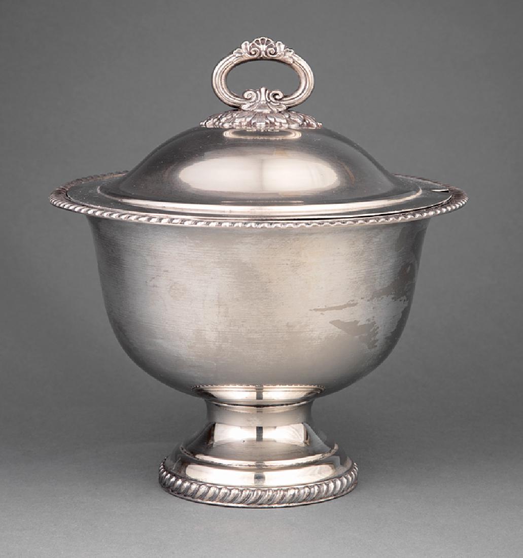 Silverplate Footed Bowl with Lid (1 of 2)