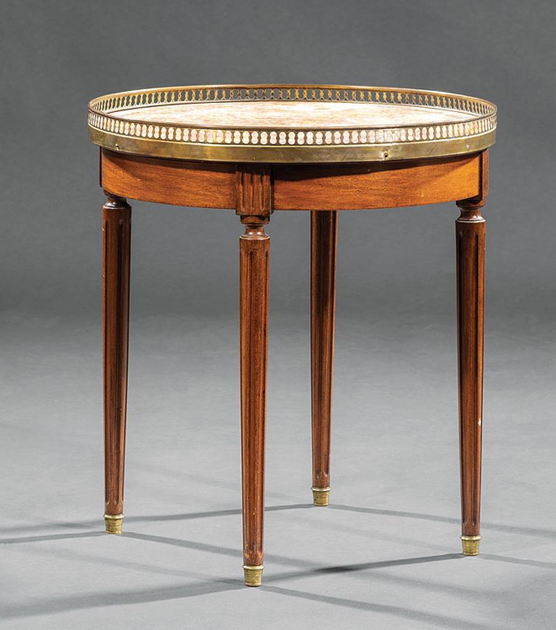 Mahogany Bouillotte Table (1 of 2)