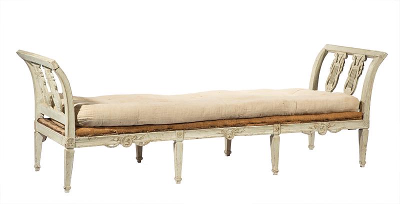 Neoclassical Carved and Painted Daybed (1 of 4)