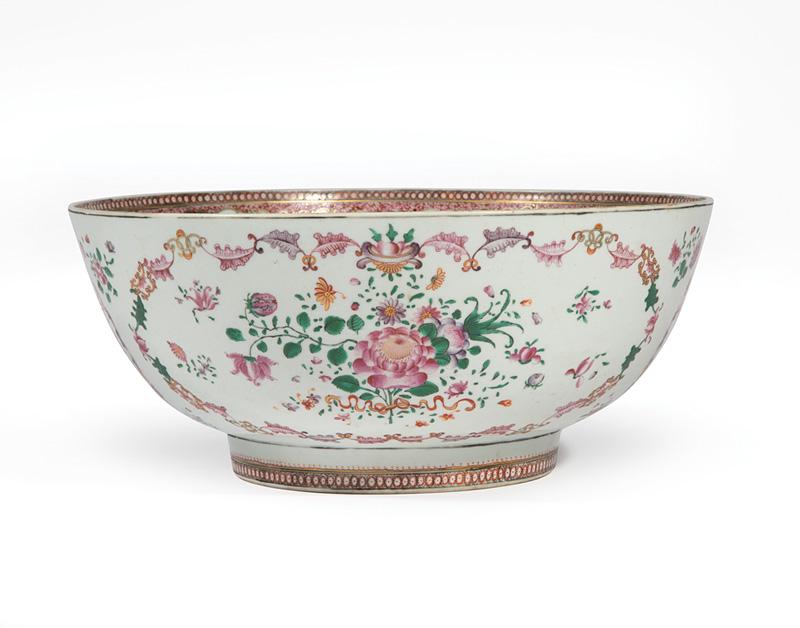 Chinese Export Porcelain Punch Bowl: Chinese Export Famille Rose Porcelain Punch Bowl, 18th c., Qianlong, exterior painted with flower sprays within leaf garland surrounds, base with "Swan Tavern /Yorktown, VA" label, h. 5 5/8 in., dia. 