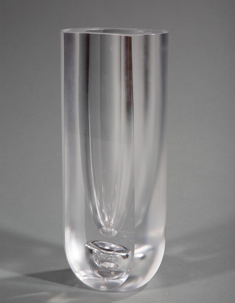 Goran Wärff Kosta Boda Glass Vase: Goran Wärff (Swedish, b. 1933) for Kosta Boda Glass Vase, signed on base, h. 10 7/8 in., w. 4 3/8 in., d. 3 1/2 in