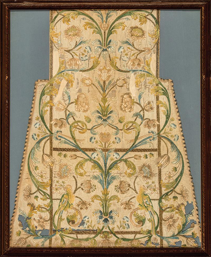 Silk Embroidered Ecclesiastical Vestment (1 of 7)
