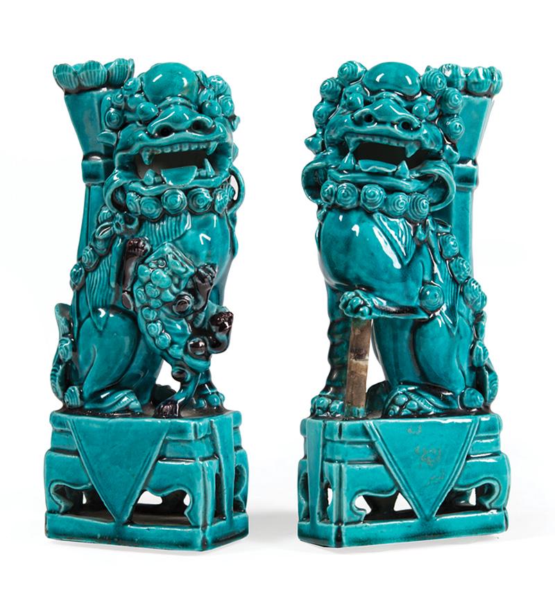 Chinese Export Porcelain Tapersticks (1 of 8)