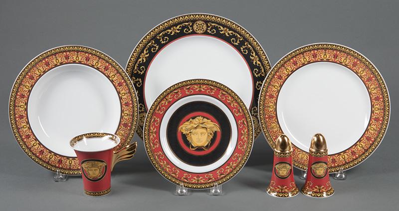 Gianni Versace for Rosenthal Dinner Service (1 of 3)