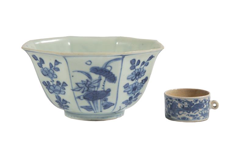 Two Chinese Blue and White Porcelain Objects (1 of 6)