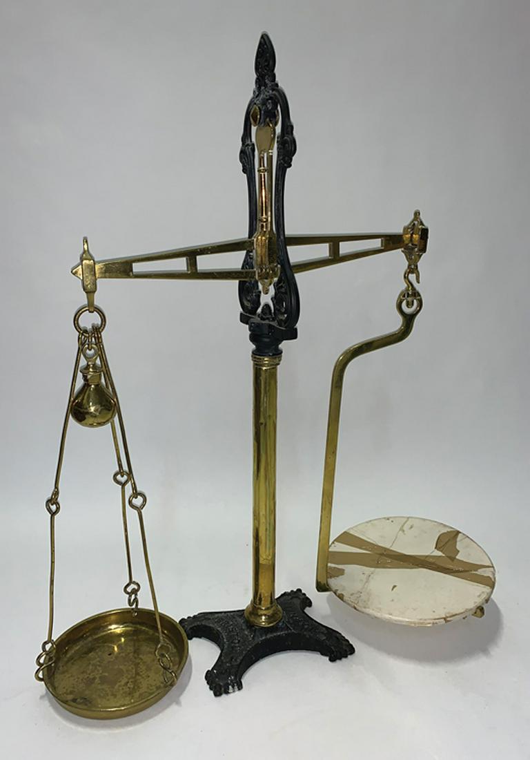 English Brass and Cast Iron Stone Scale: Antique English Brass and Cast Iron Stone Scale , 19th c., marked "BRISTOL PARNAU", h. 33 1/2 in., w. 29 in., d. 11 in IMPORTANT: All purchases must be removed from our premises within 15 days of the 
