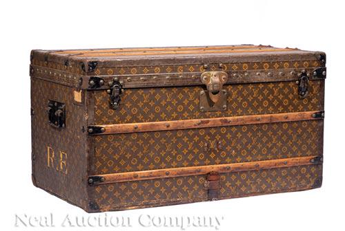 Louis Vuitton Steamer Trunk (1 of 9)