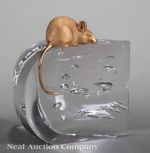 Steuben Glass and 18 kt. Gold "Mouse and Cheese": Steuben Glass and 18 kt. Gold "Mouse and Cheese" , designed by James Houston in 1975, h. 4 in., w. 3 3/4 in., d. 3 1/2 in