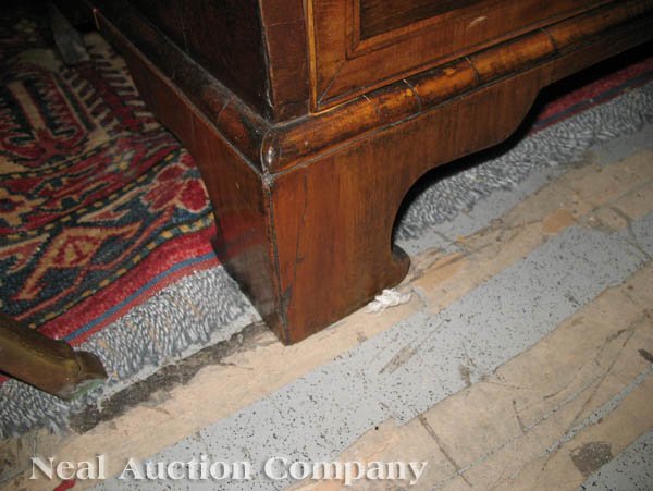 Queen Anne Inlaid Burled Walnut Bureau - 7