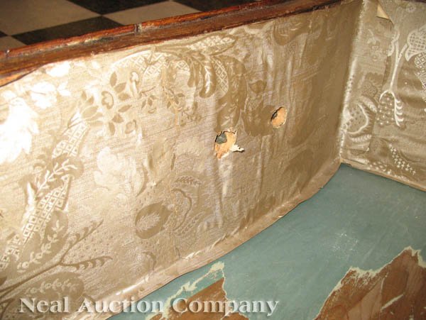 Italian Rococo Carved Walnut Serpentine Commode - 5