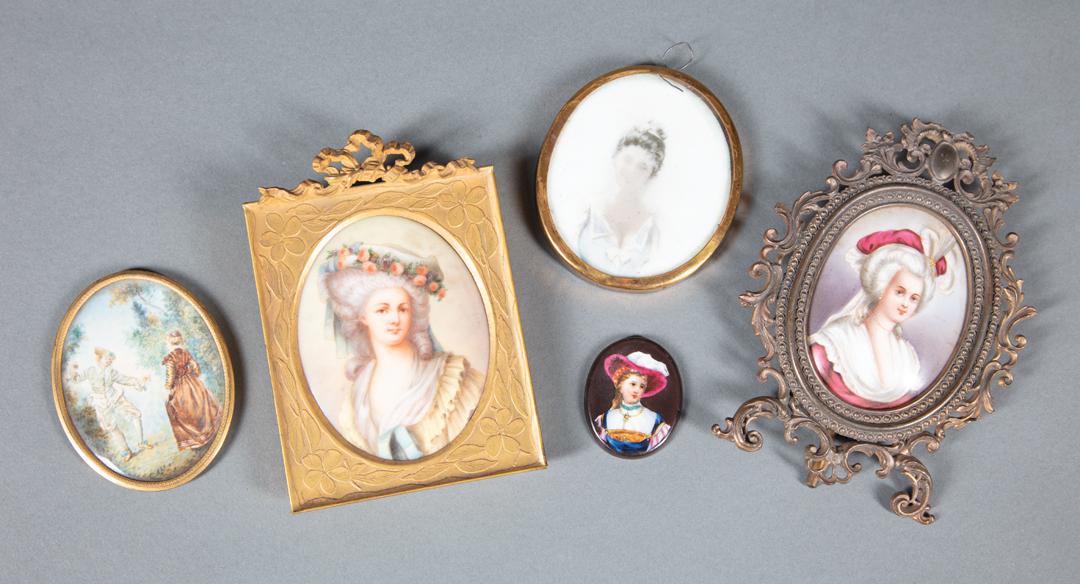 Five Continental School Portrait Miniatures: Five Continental School Portrait Miniatures, 19th/20th c ., "Marie Antoinette", "Marie Thérèse Louise of Savoy", "Courting Couple" and 2 portraits depicting ladies, one signed "Dietrich" lower right