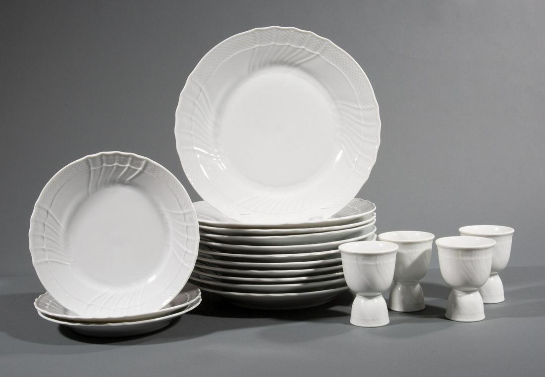 Group of Ginori "Bianco" Pattern Porcelain: Group of Ginori "Bianco" Pattern Porcelain , (Vecchio shape), incl. 11 dinner plates (dia. 10 1/4 in.), 2 salad plates (dia. 7 3/4 in.), and 4 egg cups Provenance: Estate of Julia Evans Reed