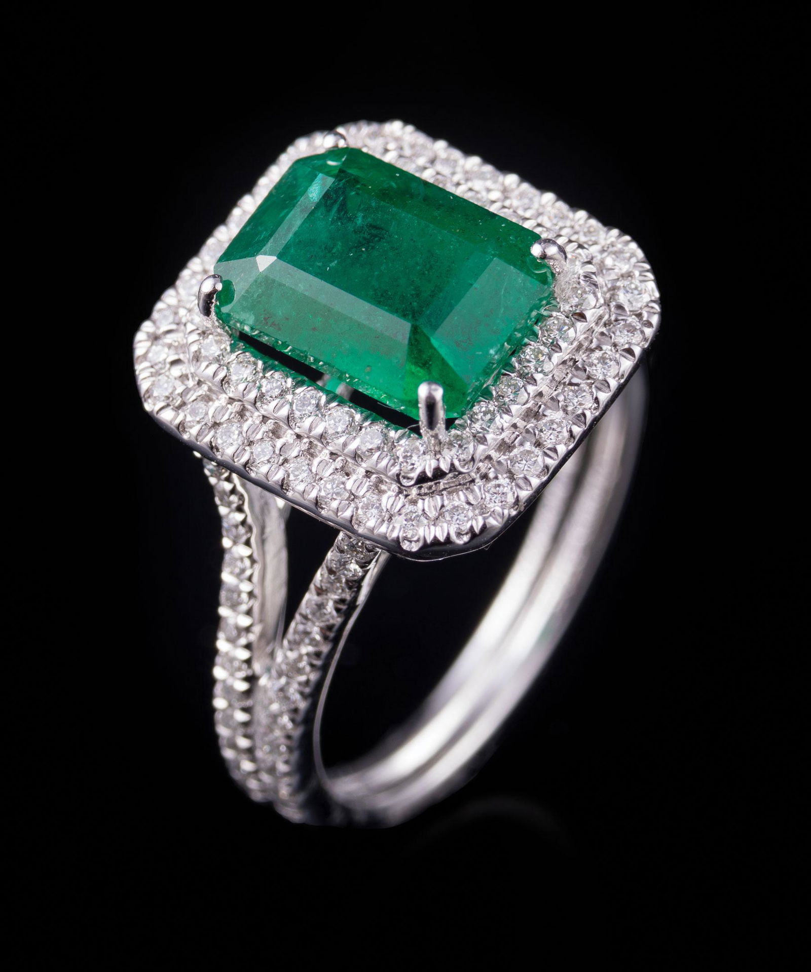 Platinum, Emerald and Diamond Ring (1 of 7)
