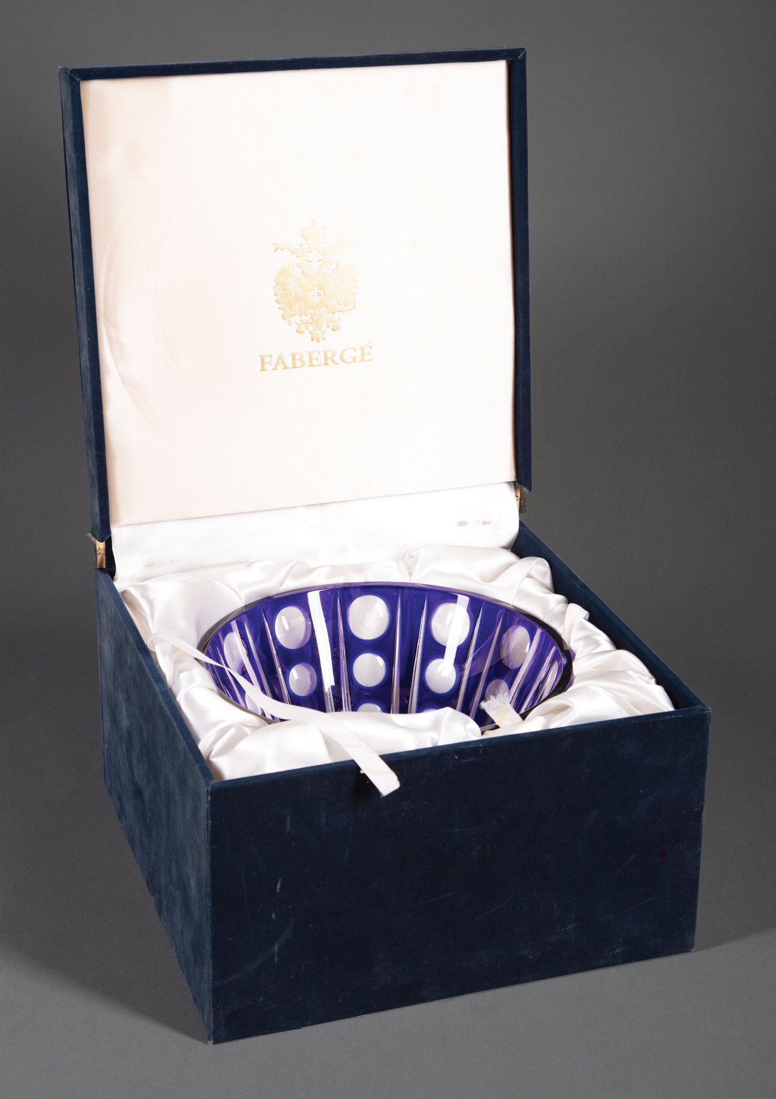 Fabergé Blue Cut-to-Clear Crystal Bowl (1 of 4)