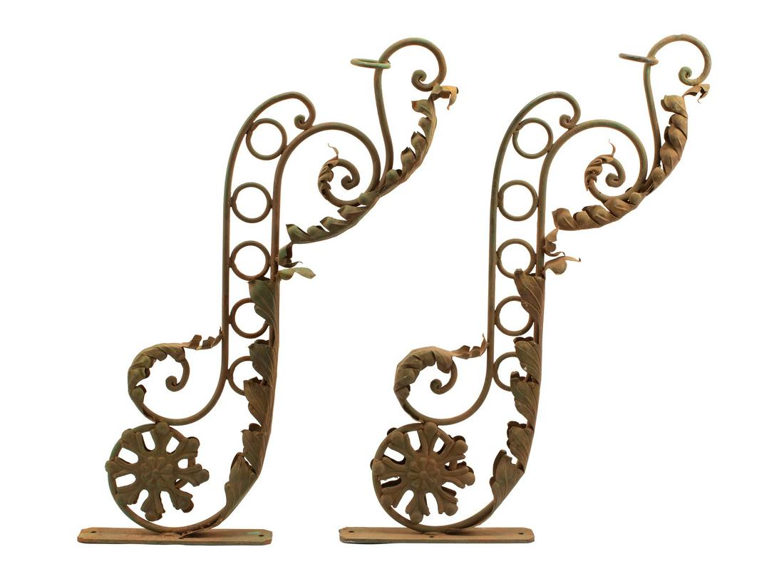 Wrought Iron Foliate Scroll Sign Brackets (1 of 3)
