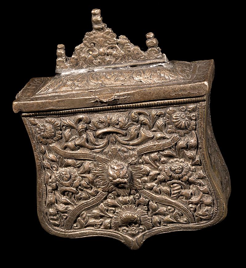 Balkan or Greek Brass Cartridge Box: Balkan or Greek Brass Cartridge Box , 19th c., chased with trophies and scrollwork, rear fitted with belt loop, hinged lid, h. 5 1/4 in . Provenance: Sotheby's, London, "Antique Arms, Armour, & Milita