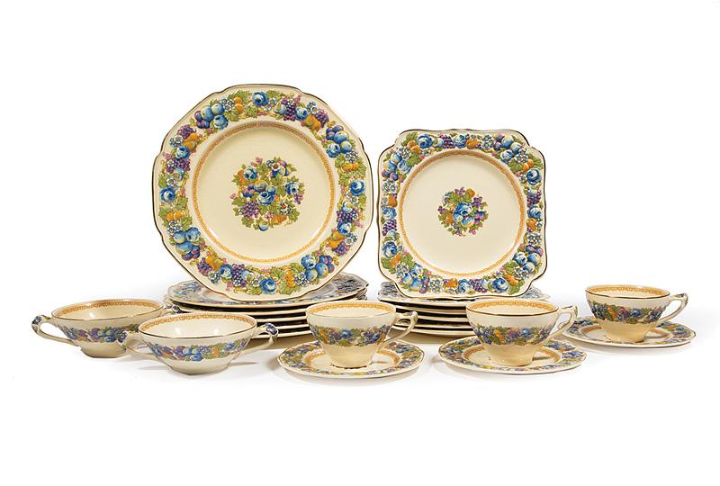 Crown Ducal Dinner and Luncheon Service (1 of 2)